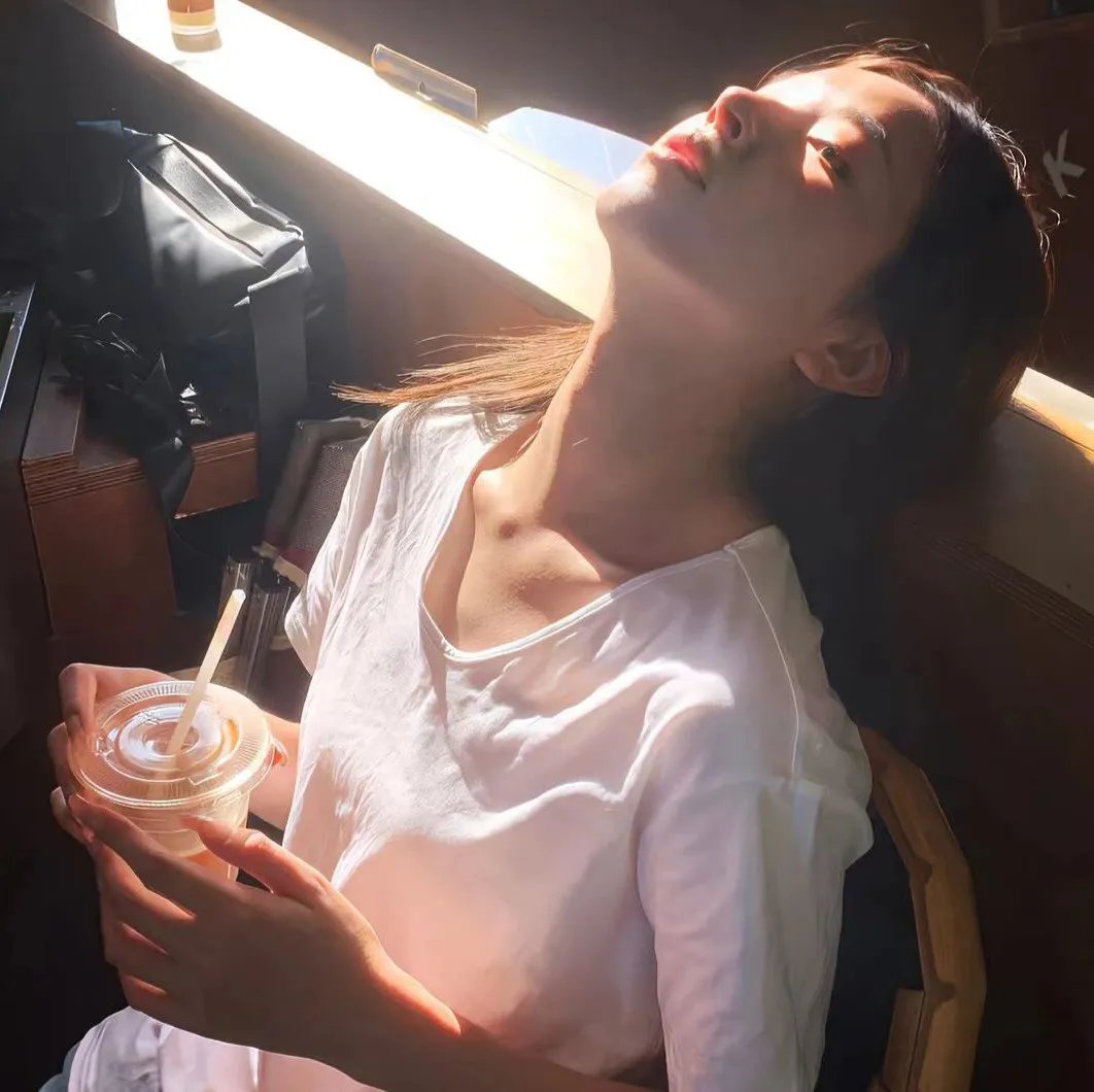 轻松喜剧